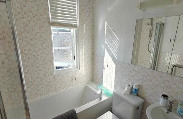 Elberry Farm - unique seaside farmhouse - Foto 58