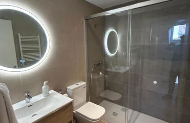 Apartamentos Turisticos Aeropuerto Barajas - Photo 30