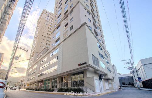 Apto 2Q c/ Churrasq. e vista 550m da Praia OMC1303 - Photo 21