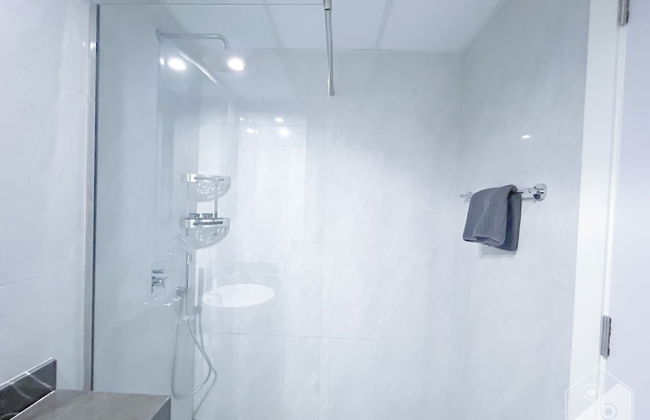 Spacious Studio With Balcony in AL Majan - Photo 11