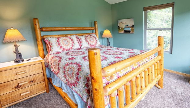 Hunter Jack's - 2 Br cabin by RedAwning - Foto 4, Habitación