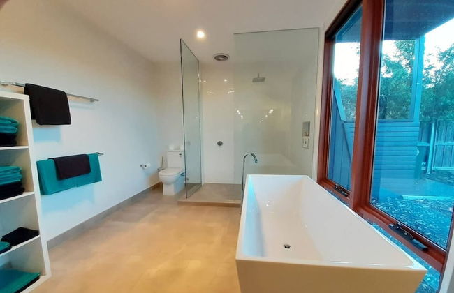 Amazing Unique Five-Star Waterfront Retreat - Foto 17