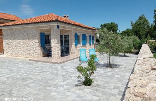 Stone House with Garden - Foto 2