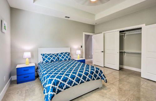 Stunning Laguna Vista Retreat with Pool and Grill - Foto 16