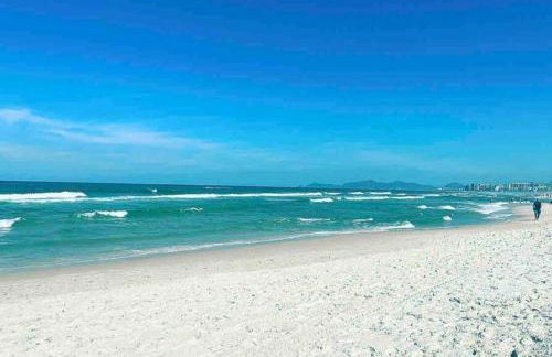 Maravilhoso Apartamento 100m da praia - Foto 40