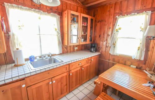 Sunnyside Combined 6BR 3BA Lakefront Retreat - Foto 14