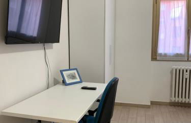 At Mollys metro A LucioSestio - Foto 20