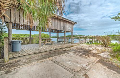 Beach and Pool Access at Condo on Cedar Key! - Foto 26
