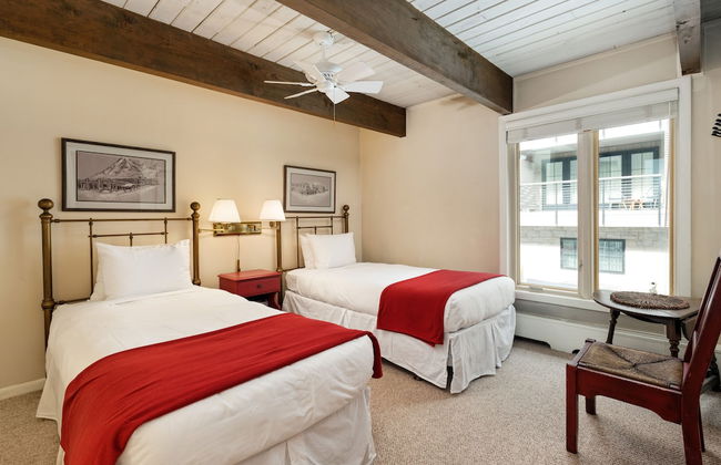 Chateau Chaumont & Dumont Condominiums by Frias - Foto 16