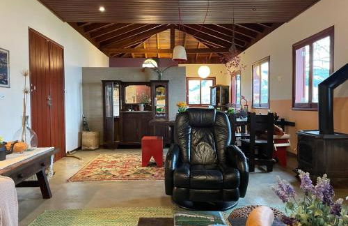 Casa poesia vista maravilhosa em Gonçalves-MG - Foto 5