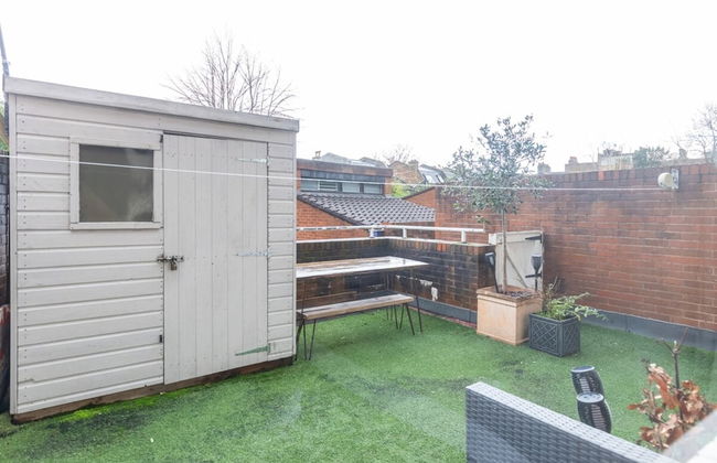 Stunning 1BD Flat w/ Garden Area, Kentish Town! - Foto 28