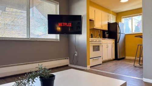 Sleeps 4 Charming 1 Bedroom with 2 Beds plus WIFI - Foto 3