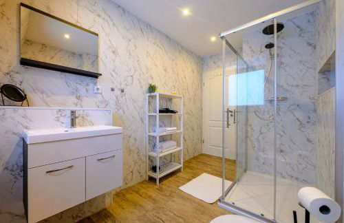 Ferienwohnung mit Sonnenbalkon & Parkplatz - Foto 11