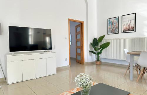 Komfortowy apartament z tarasem w pobliżu jeziora i Gór Sowich - Foto 17