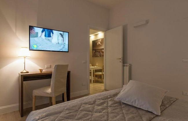 Aruna Suites - Photo 2