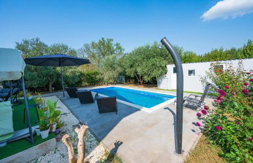 2 Bedroom Lovely Apartment In Pula - Foto 9