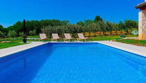 Villa Stella Polaris for 8 persons in Central Istria with private pool, sea view, large garden & kids playground - Foto 2