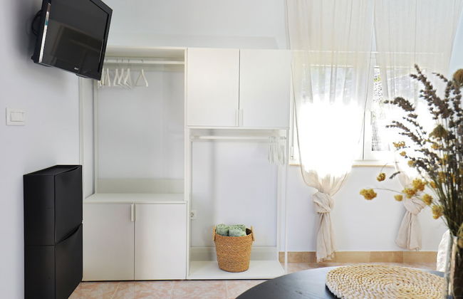 Small Stone House in a Quiet Place Island Solta - Foto 8