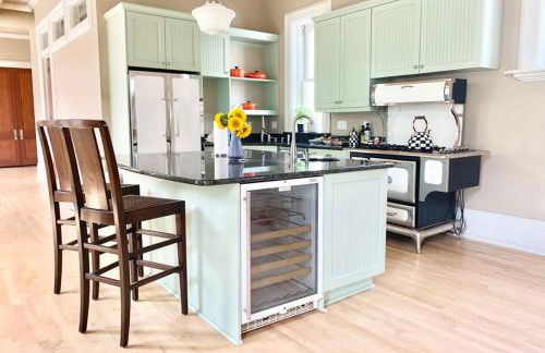 Modern Vintage Vibe Condo - Foto 13