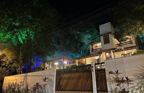 Casa Village - 450m da praia de Taperapuan, na rua da Arena Axé Moí! - Foto 2