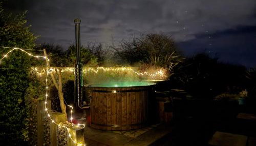 Golf & family chill cottage, hot-tub, beach 10 min - Foto 3, Garden