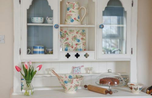 Saintfield Centre - Sleeps 8 - Garage & patio - Foto 31