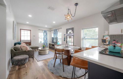 Casablanca in The Hghts-Hot Tub Bikes Chill Vibes - Foto 1