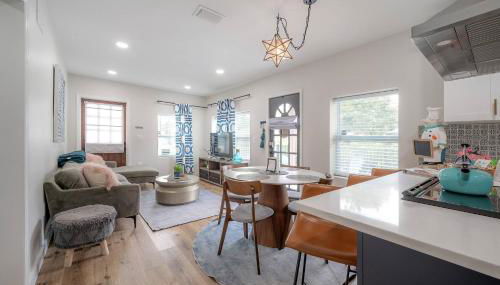 Casablanca in The Hghts-Hot Tub Bikes Chill Vibes - Foto 1