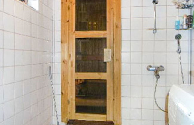 Metsä-iivari - Foto 16