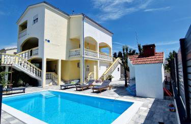 Villa Renata - Foto 1