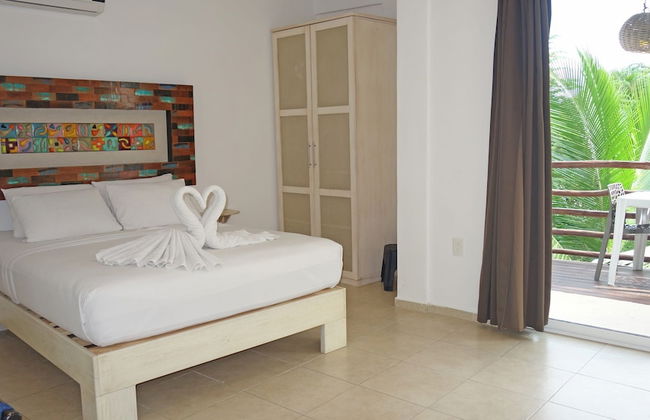 El Fuerte Beach Resort - Photo 59