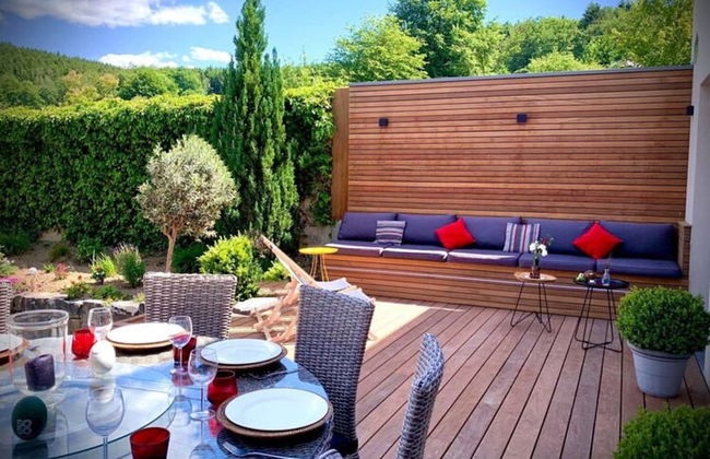 Well Kept House with Fireplace near Forest - Foto 15