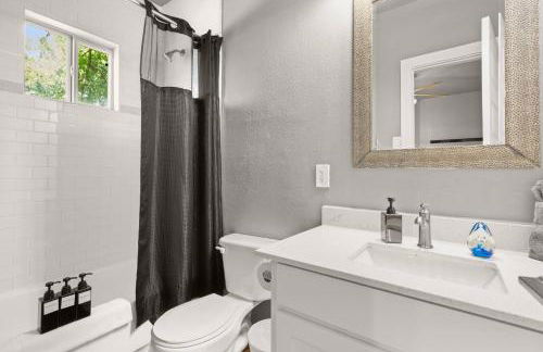 Spacious 1BR in Walkable Austin • WiFi + Park - Foto 7