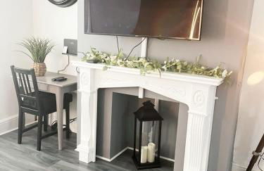 Large 3 Bedroom Home, Sleeps 7, Ideal for Families & Contractors, Long-Stay Friendly, Hosted by Clark Property Estates - Foto 3