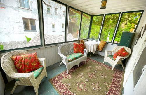 Historic Victorian Apartment - Foto 13