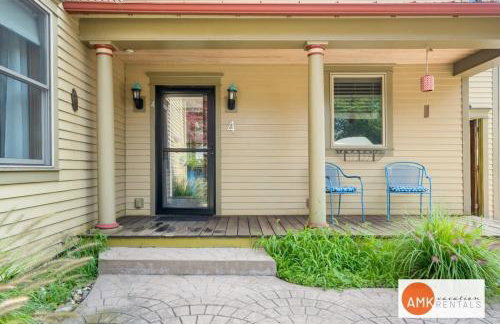 Lake Life Getaway - Condo near downtown! - Foto 23