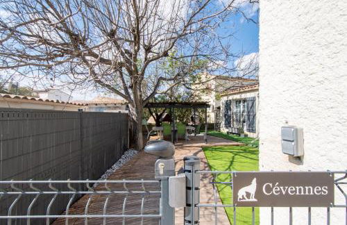 GuestHouse La Costière - logements indépendants - espace piscine jacuzzi - Foto 30