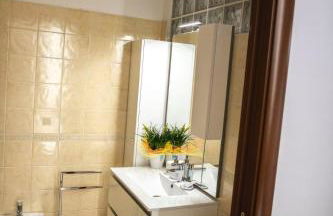 Casa Julie a 300 Mt dalla Stazione di Latina - Foto 9