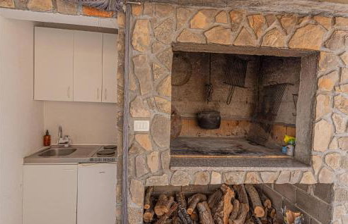 Four-Bedroom Holiday Home In Primosten - Foto 19