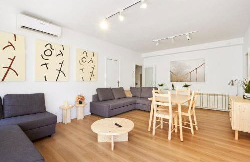 Family Apartment Camp Nou by Maison Piñata - Photo 17