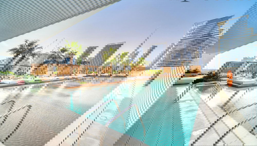 Modern Studio w Balcony in Business Bay - Foto 1, Habitación