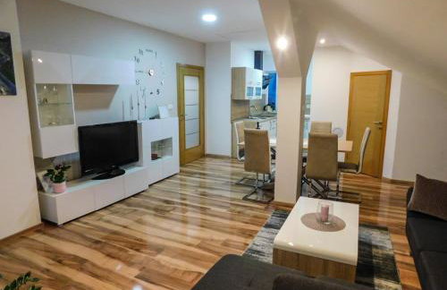 Apartman Lara - Photo 14