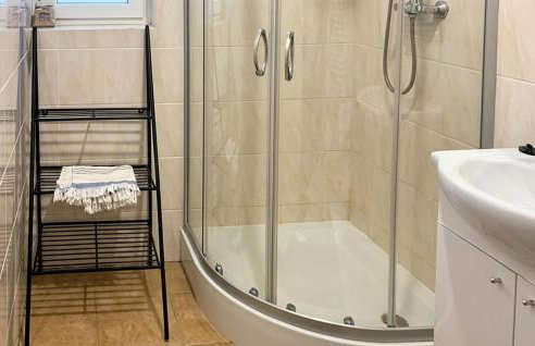 4 Bedroom Lovely Home In Rybical - Foto 14