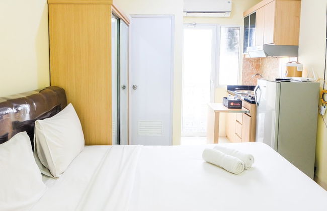 Minimalist Studio Green Pramuka Apartment - Foto 1