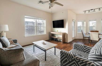 Landing Stylish 1BD Game Room Gym - Foto 2