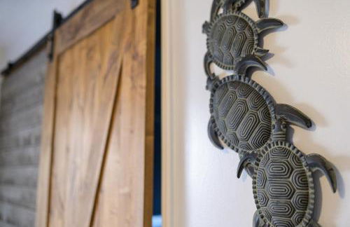 Enchanting 2-Bedroom Ground Floor Beach Condo at Cape Canaveral WiFi & AC - Foto 29