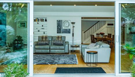 Large open plan villa with garden near the Thames - Foto 3