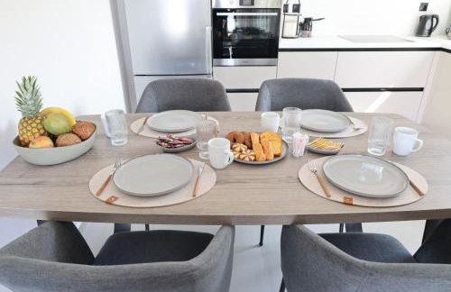 Villa Viventia with Heated Pool - Photo 6