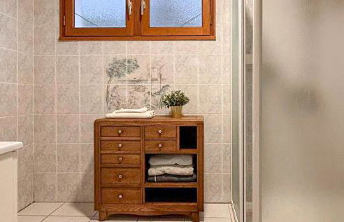 Pet Friendly Home In Nanteuil-En-Vallée With Wifi - Foto 15