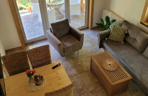 Leśna Kryjówka domki w lesie - Foto 50